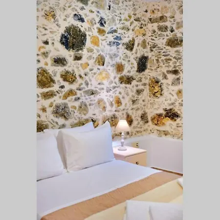 度假居 Maria's Cozy Stonehouse